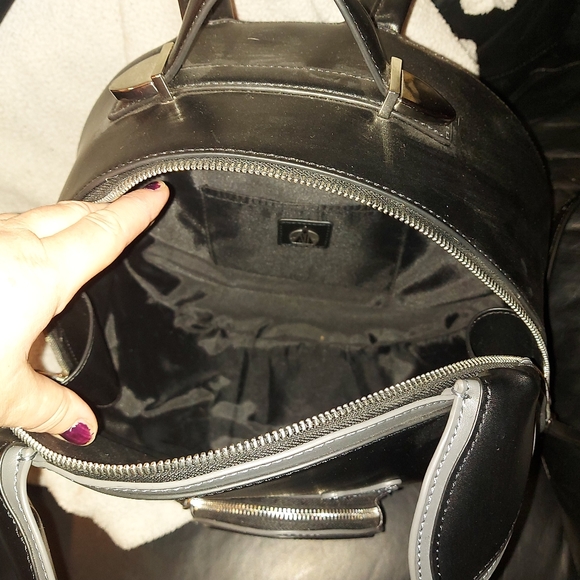 Shane Dawson Pig backpack - Picture 2 of 3